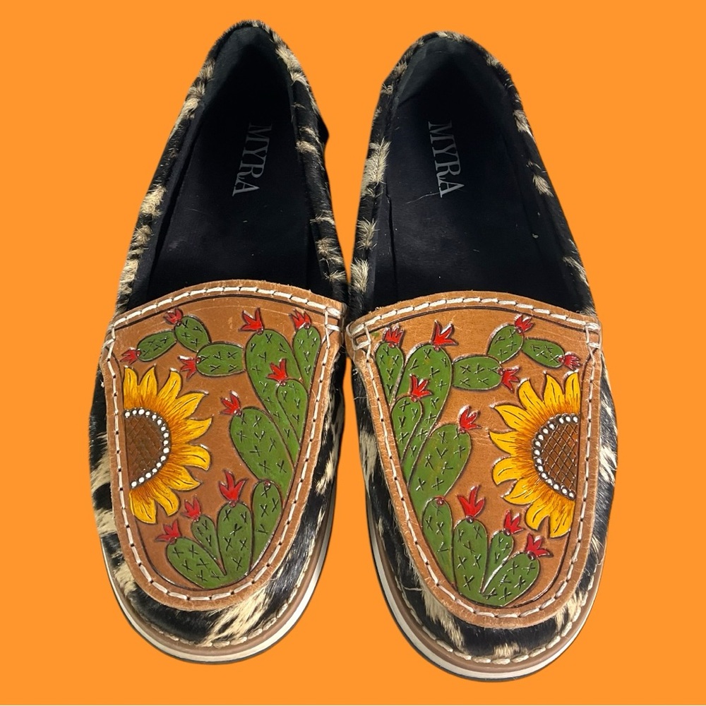 Myra-Nitroon Western Hand-Tooled Flats Women's Size 9